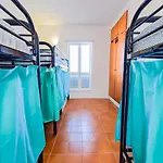 Hostel Eras Nest *