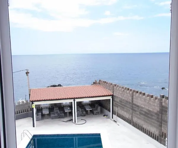 Eras Nest Auberge de jeunesse *